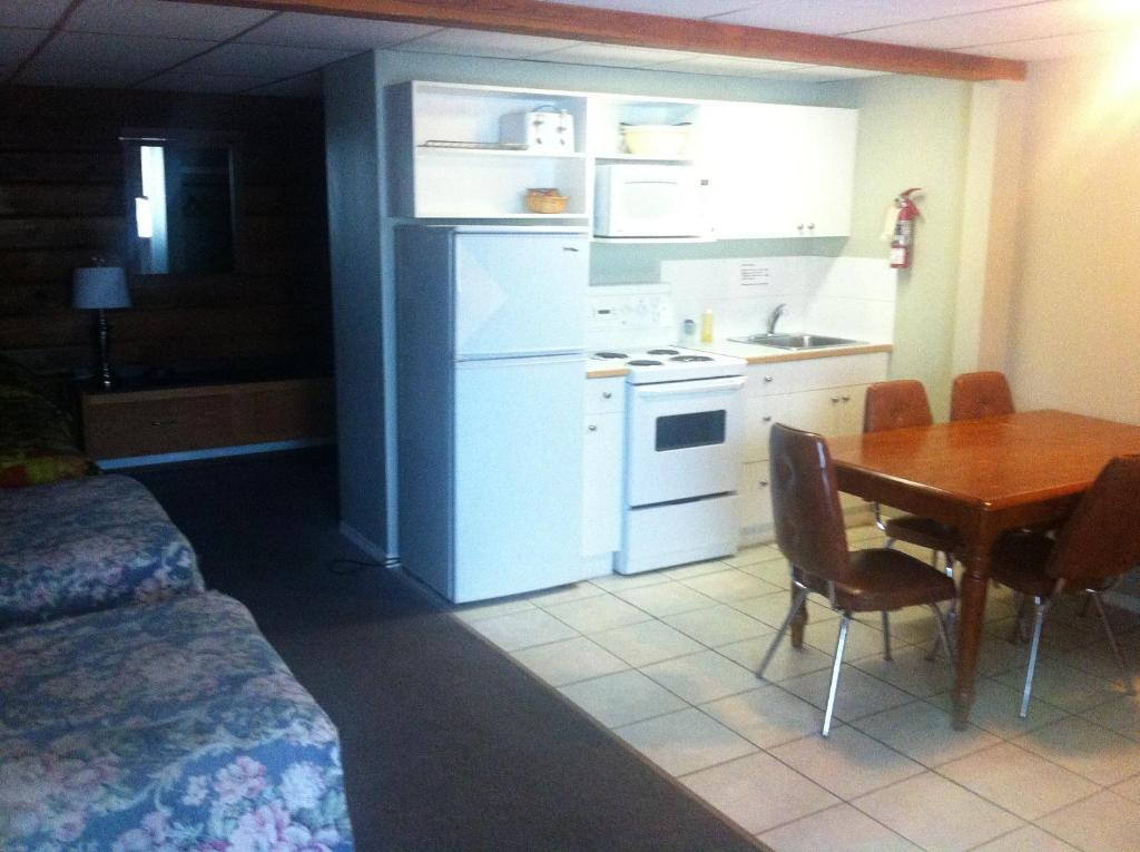סילבן לייק Raccoon Lodge Motel חדר תמונה